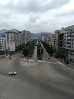 陜西省商洛市商州區通江西路靠近商洛響當當文化傳媒