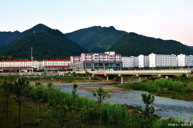 朱家灣村,秦嶺最美"會(huì)客廳" 朱家灣村位于陜西省商洛市柞水縣營(yíng)盤鎮(zhèn)的