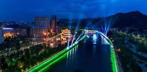 商洛丹江燈光秀點(diǎn)亮秦嶺