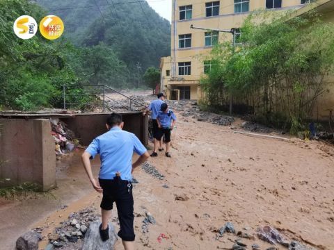 商洛洛南縣撤離群眾5.8萬人 商洛市啟動iv級防汛應急響應